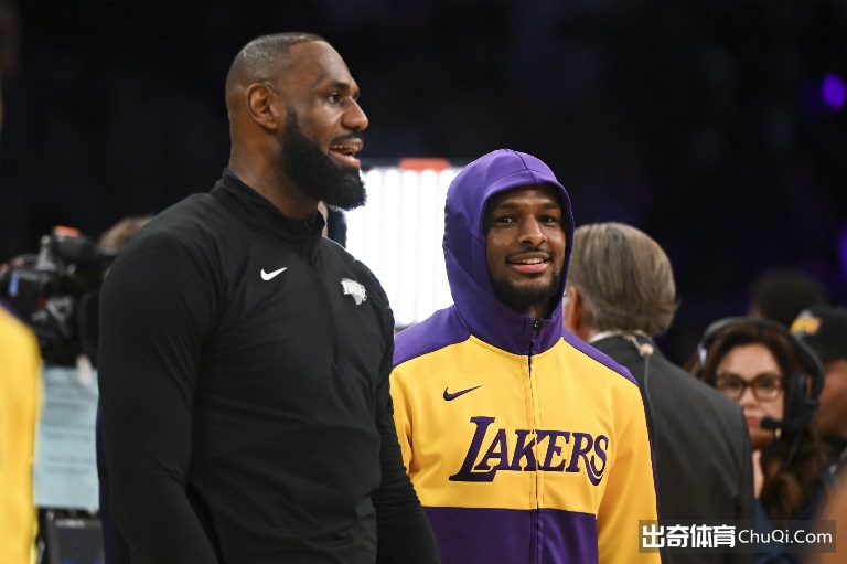 西多夫分析,巴尔韦德评,价克罗斯,拼搏在线彩神通,彩票预测,彩票平台,在线购彩,数据分析