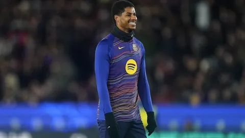 安赛龙因背伤手术休战，目标奥运三连霸